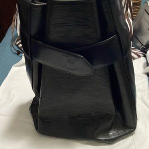 Louis Vuitton Black Epi Leather bucket style
